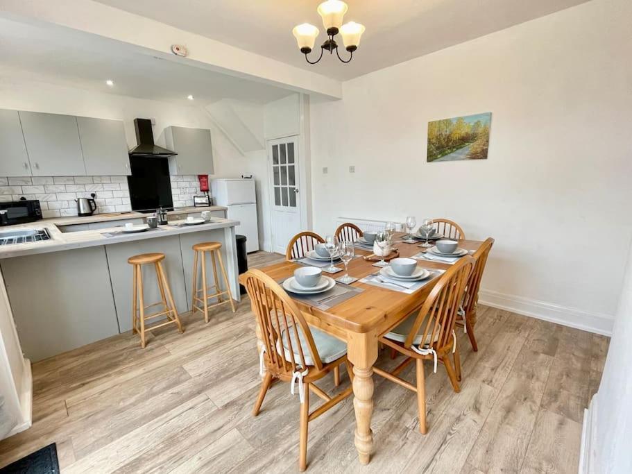 Portsmouth 3 Bedroom Getaway, Sleeps 6 Extérieur photo