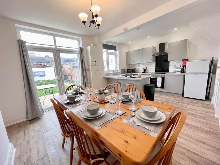 Portsmouth 3 Bedroom Getaway, Sleeps 6 Extérieur photo
