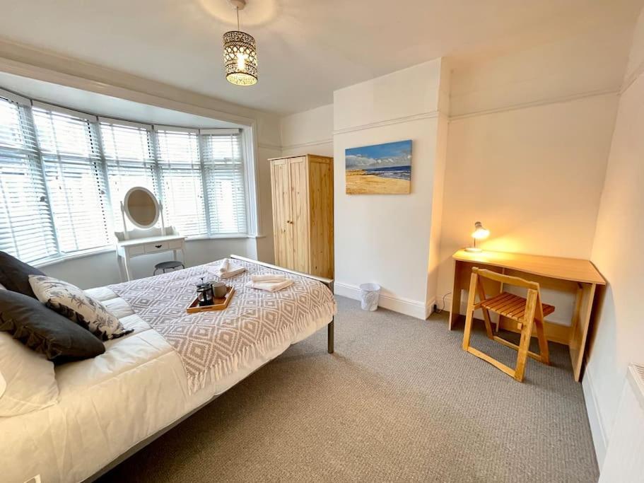 Portsmouth 3 Bedroom Getaway, Sleeps 6 Extérieur photo
