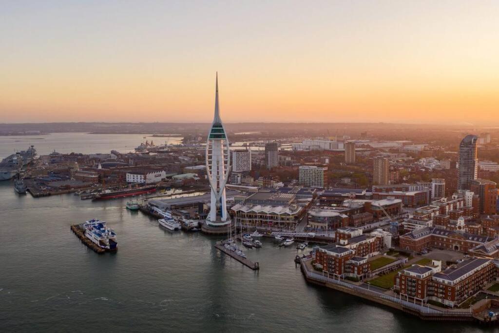 Portsmouth 3 Bedroom Getaway, Sleeps 6 Extérieur photo